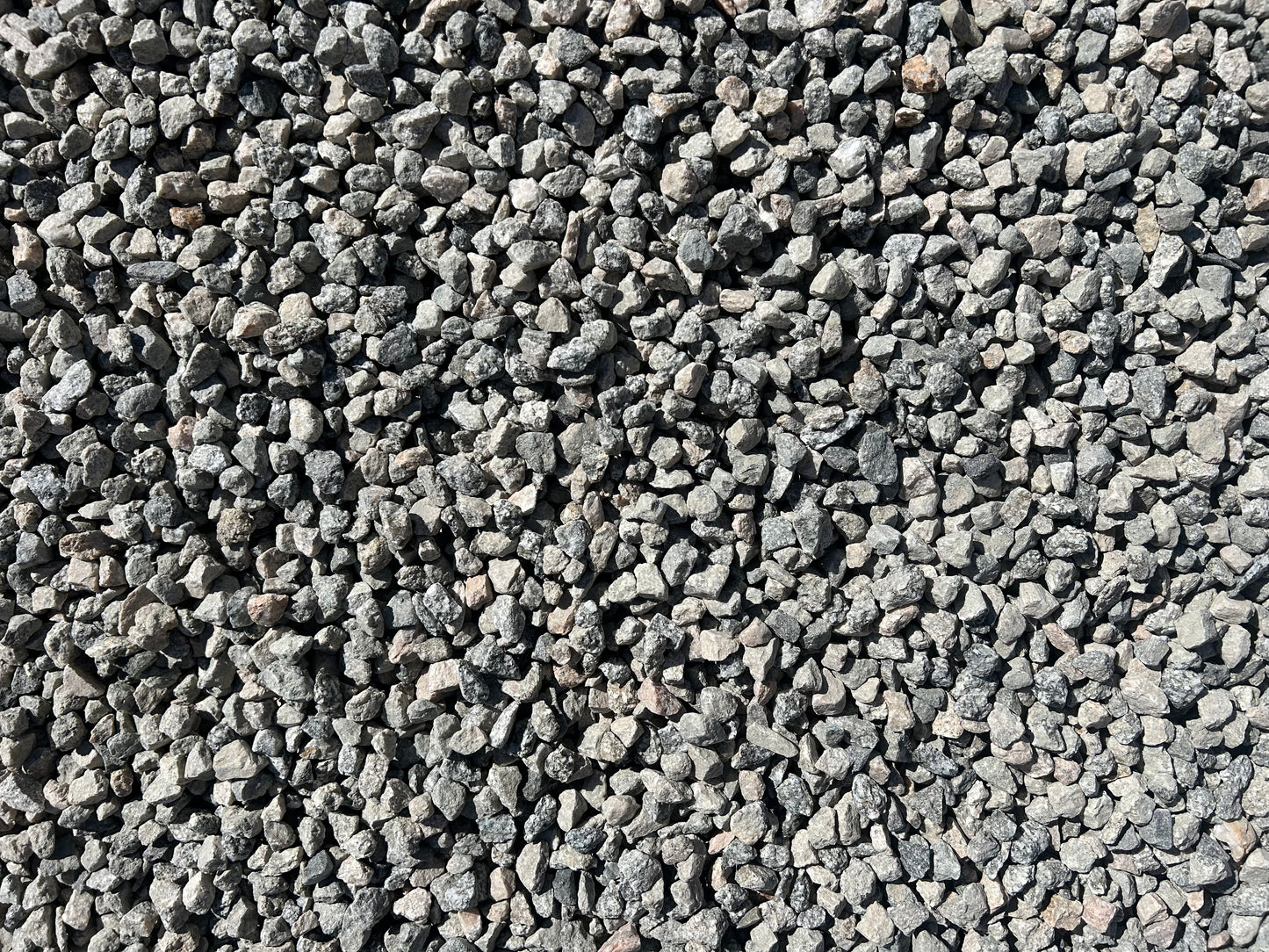 Grey Gravel – Low Desert Rock Supply Inc