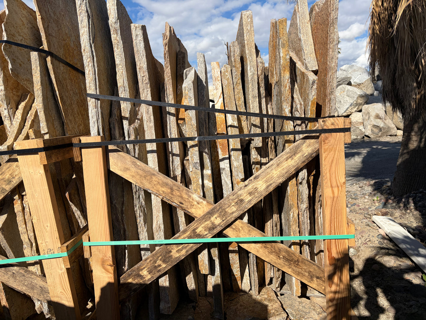 Sunset Gold Quartzite Flagstone